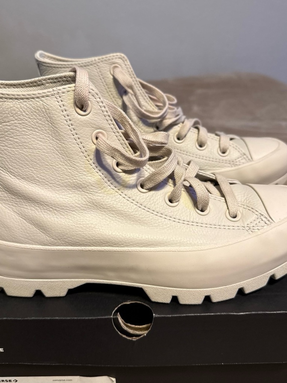 Converse Women's Cream Lace-Up High-Top Boots